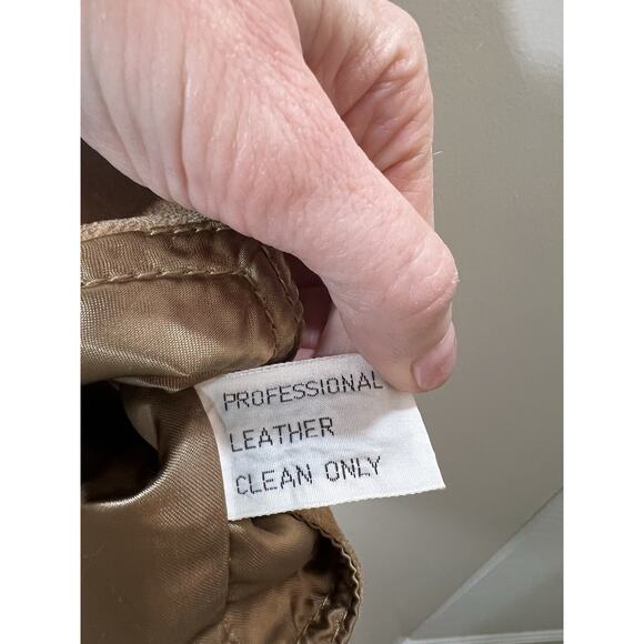 Wilson's Men's Suede Vest Sz M Brown Tan Adjustable Country Western Cowboy Rodeo - Picture 5 of 7